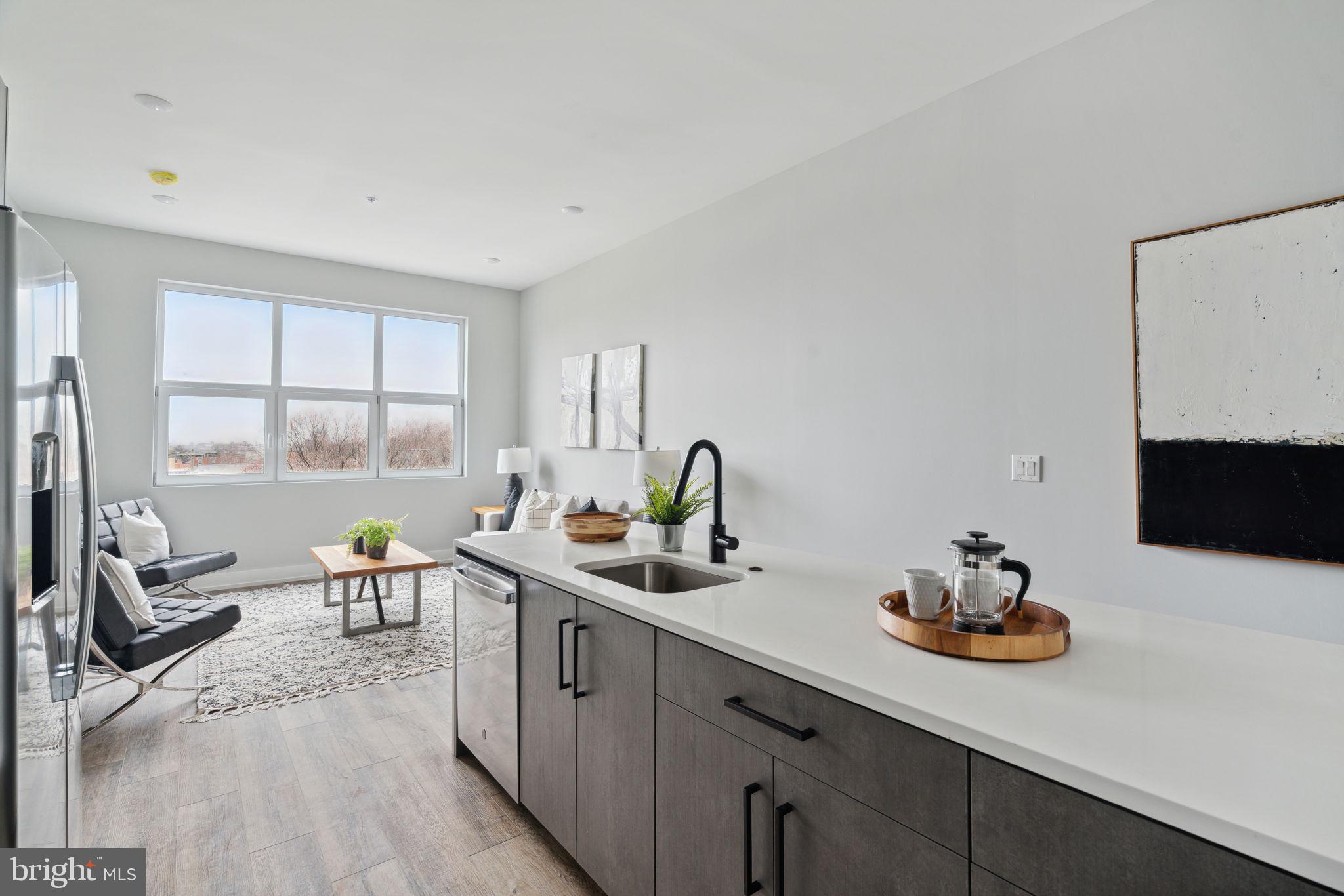 2233 N 7TH ST #UNIT 209