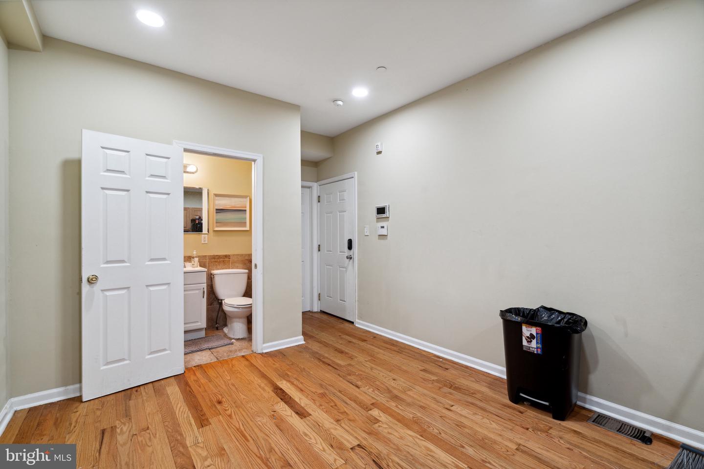 1720 Fontain St #A-1