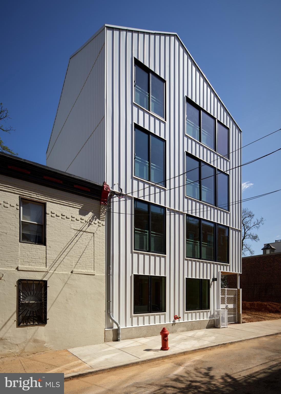 2011 Cambridge St #6