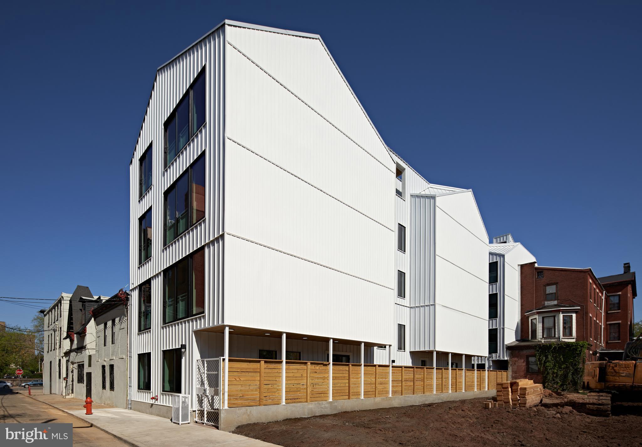 2011 Cambridge St #6