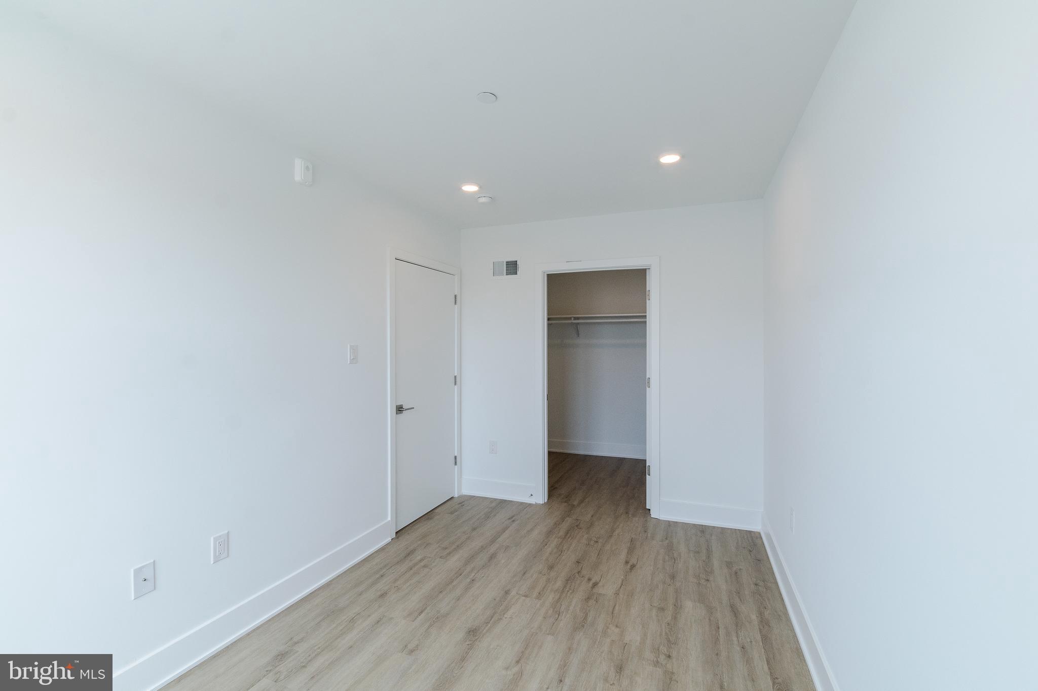 1201 W GIRARD AVE #UNIT 336