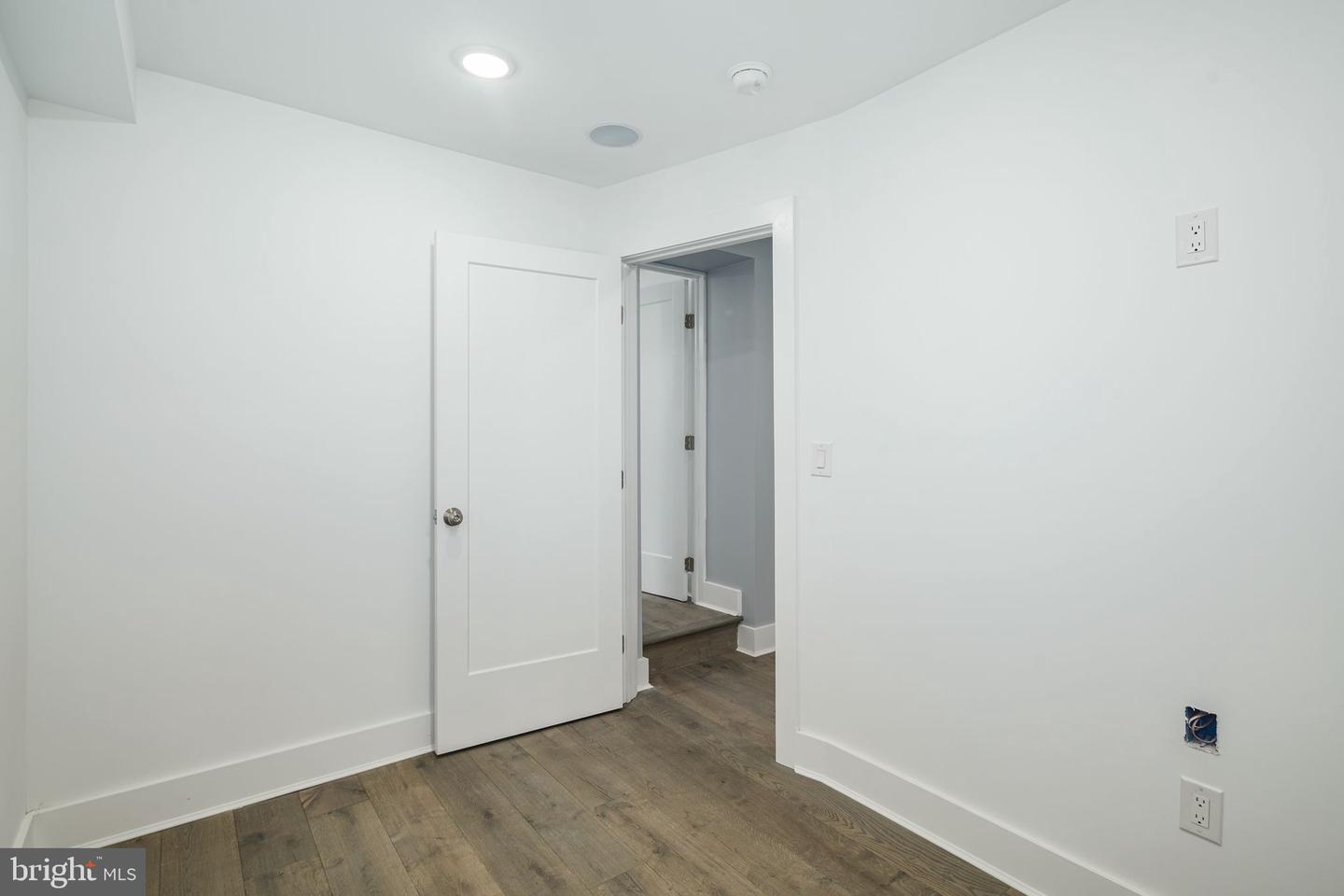 1521 Carpenter St #1