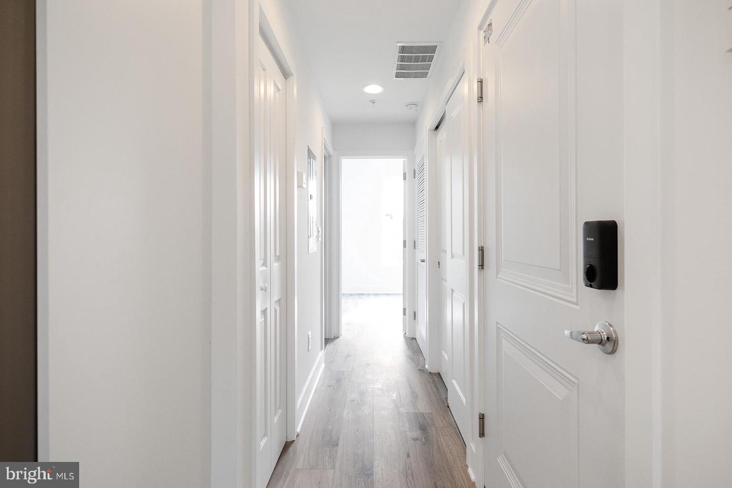 2032 E Susquehanna Ave #2