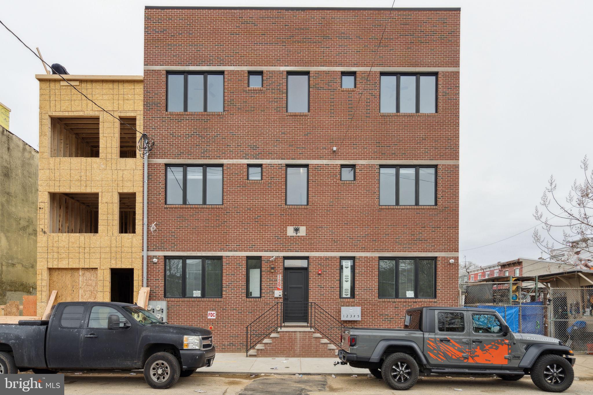 129 E Cumberland St #5