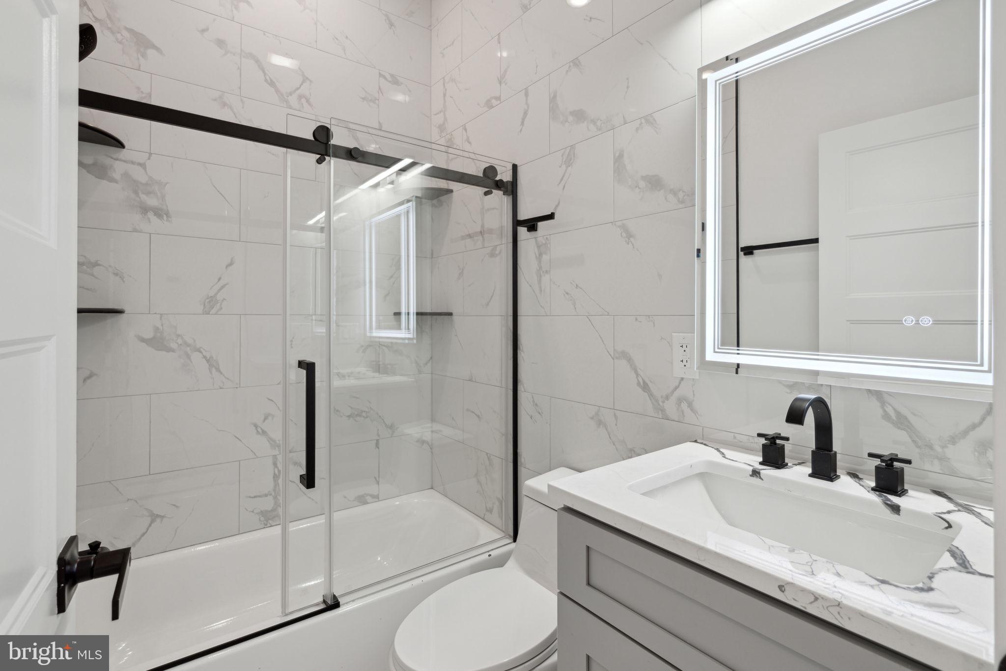 129 E Cumberland St #2