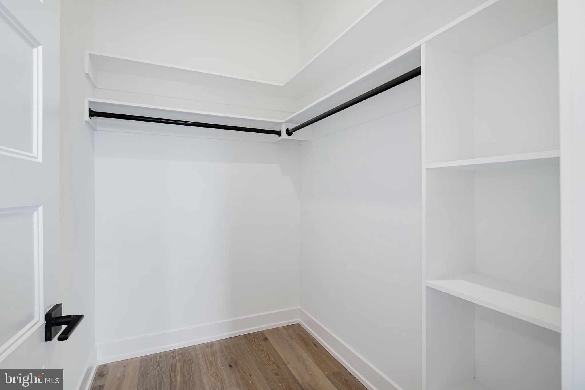 1645 Germantown Ave #6