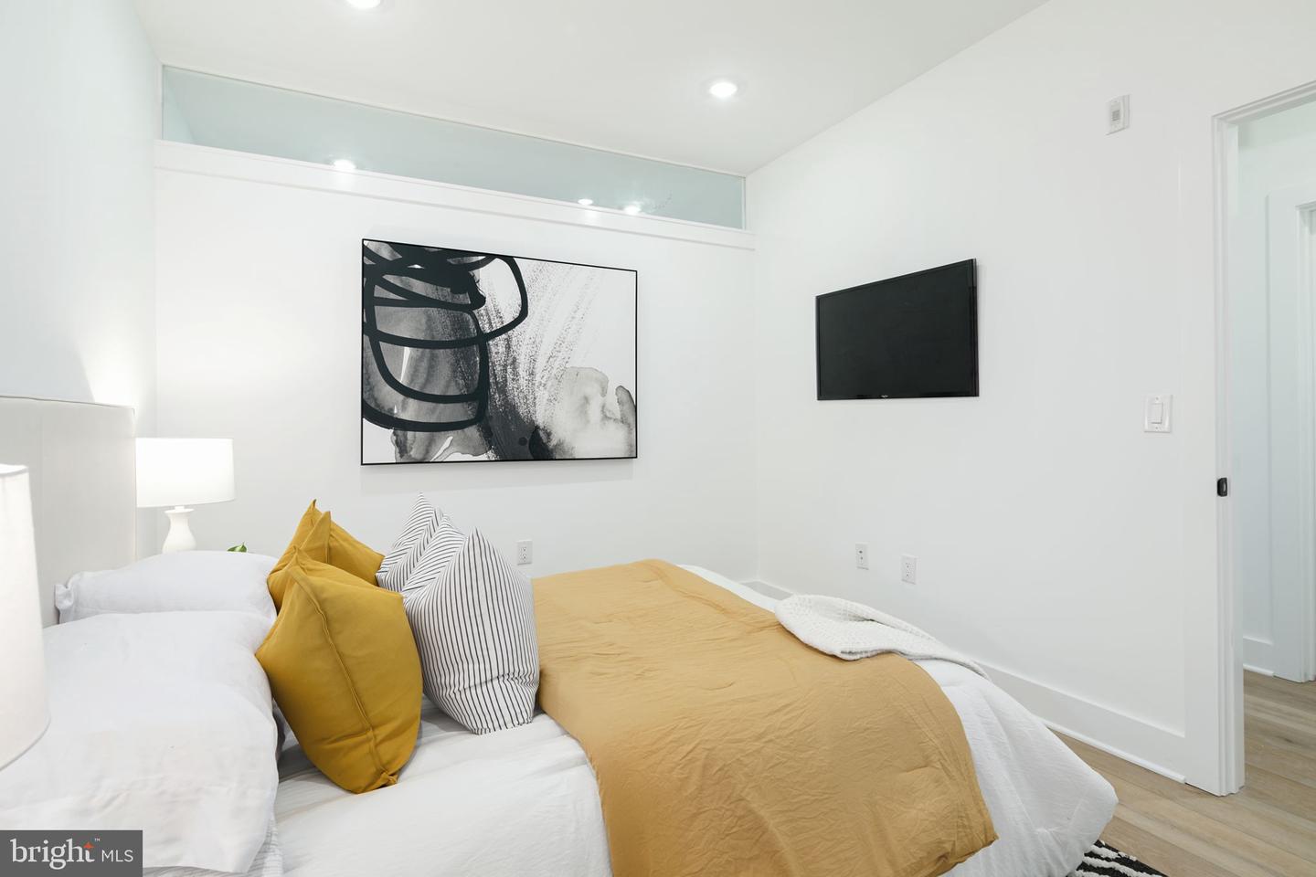 25 W HORTTER ST #UNIT 217