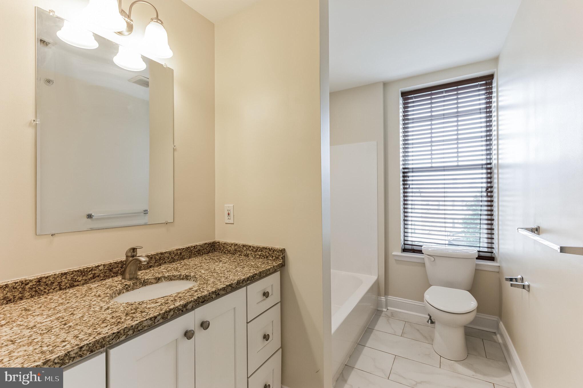 1801 E Passyunk Ave #Apt C