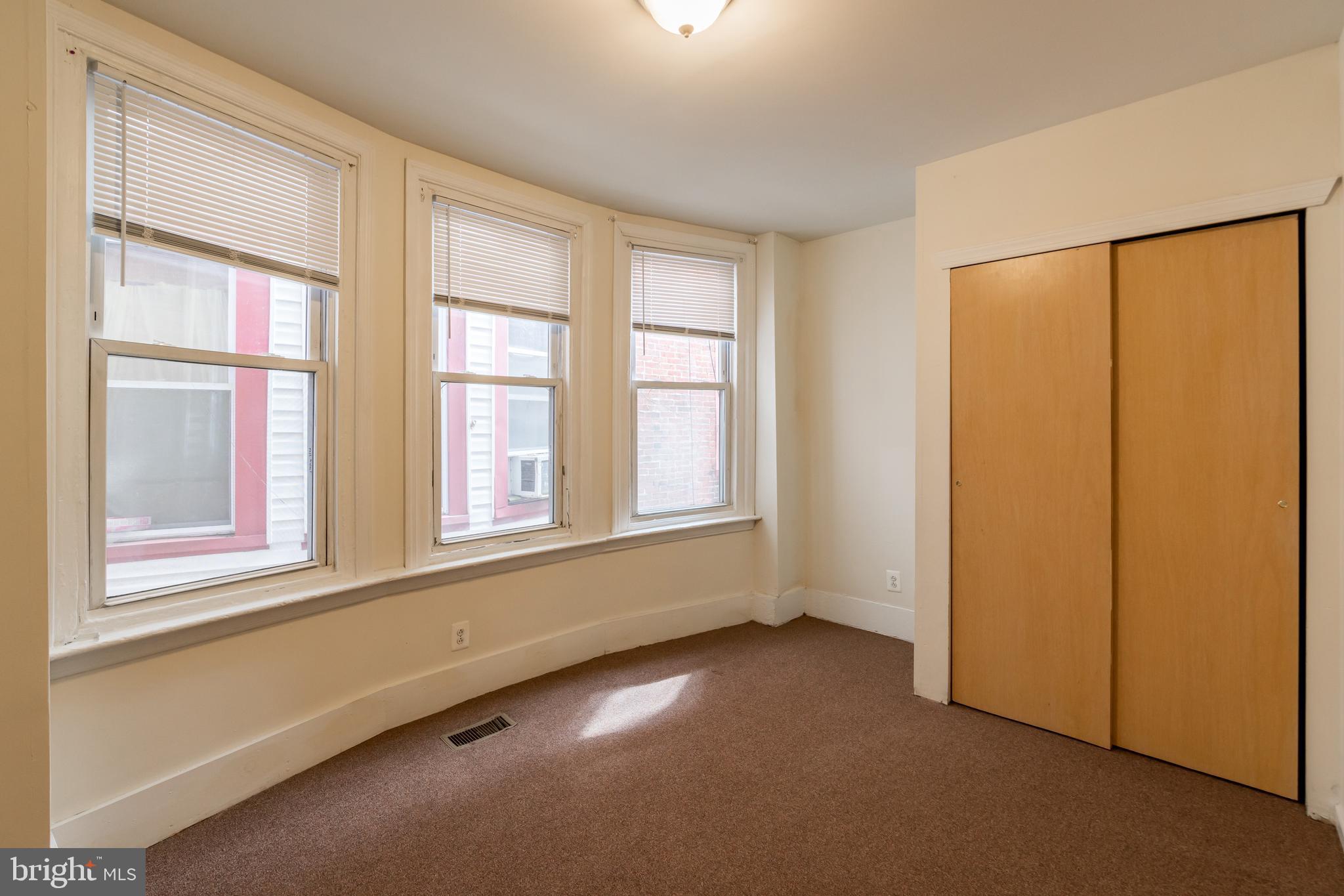 5012 WALNUT ST #UNIT 1