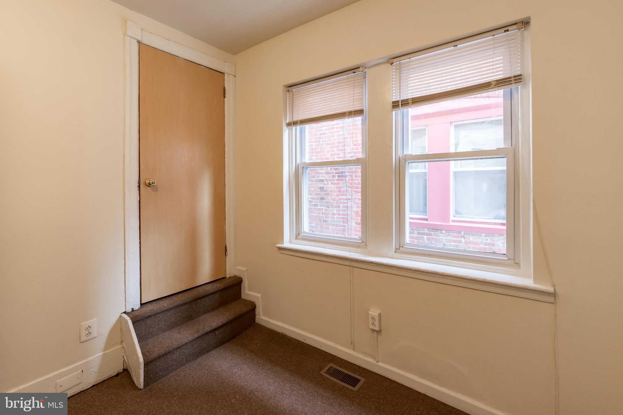 5012 WALNUT ST #UNIT 1