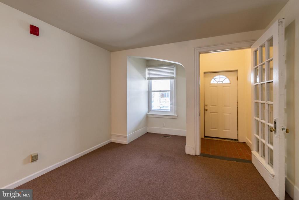 5012 WALNUT ST #UNIT 1