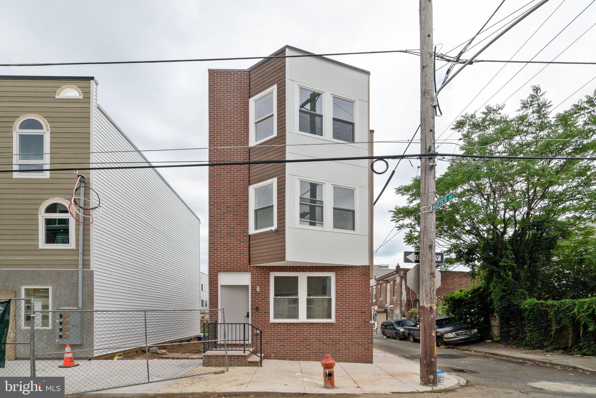 156 W Cumberland St #1
