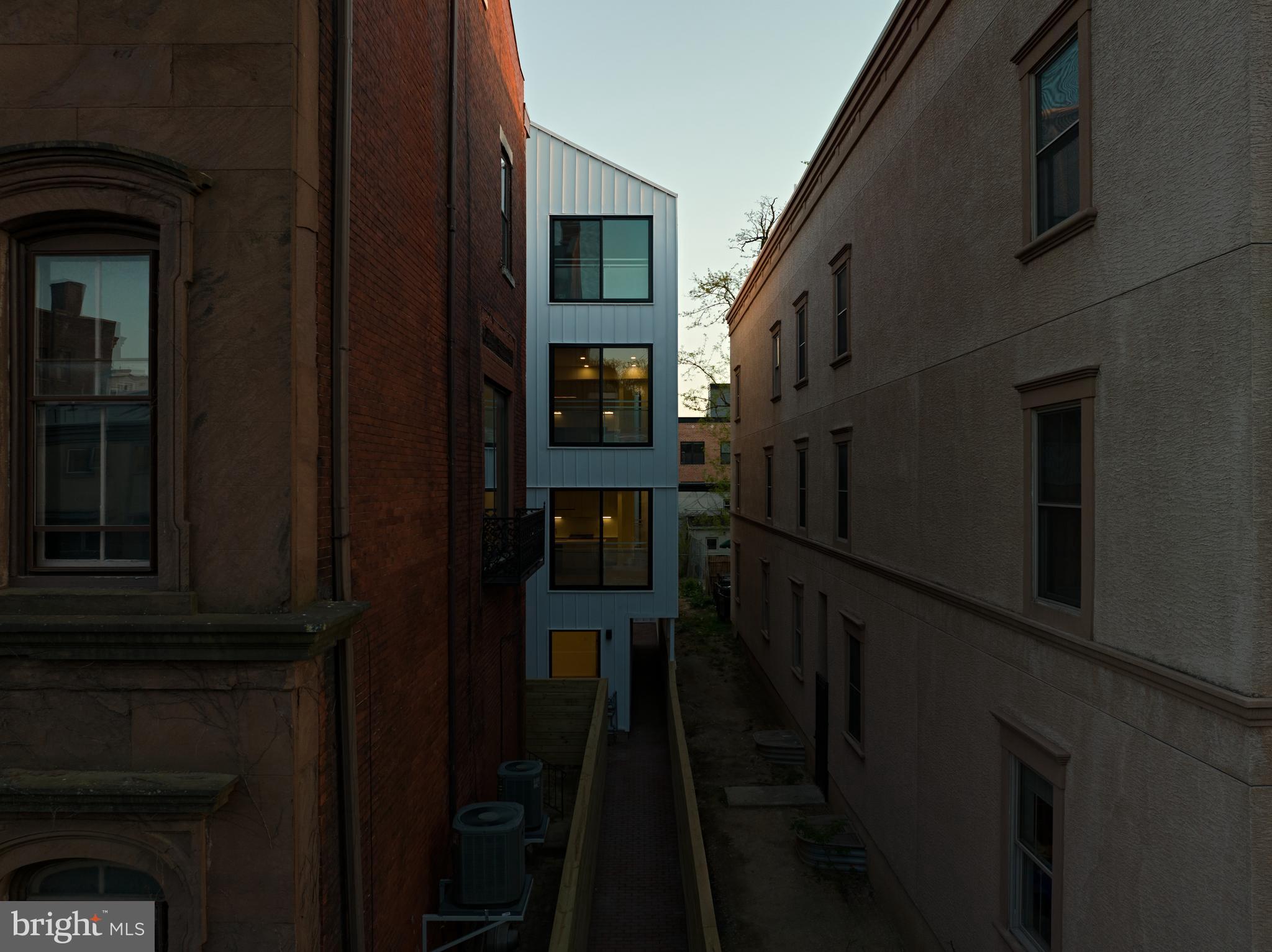 2011 Cambridge St #5