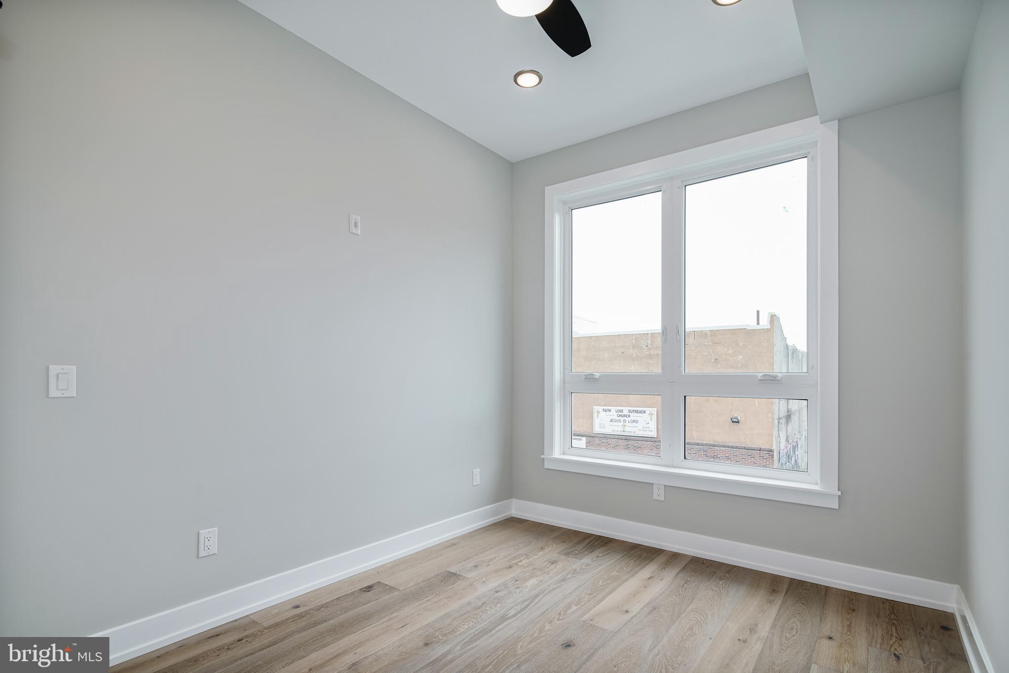 1645 Germantown Ave #3