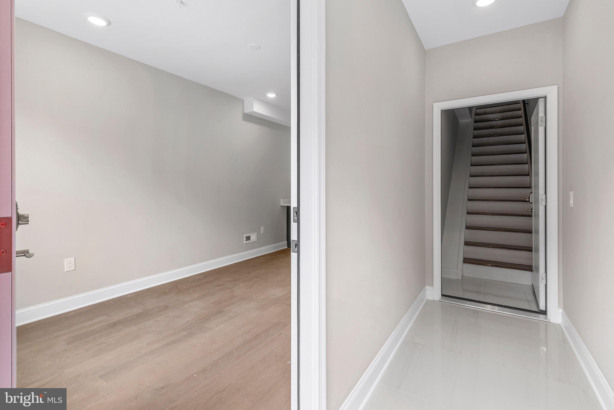 3921 Mount Vernon St #1