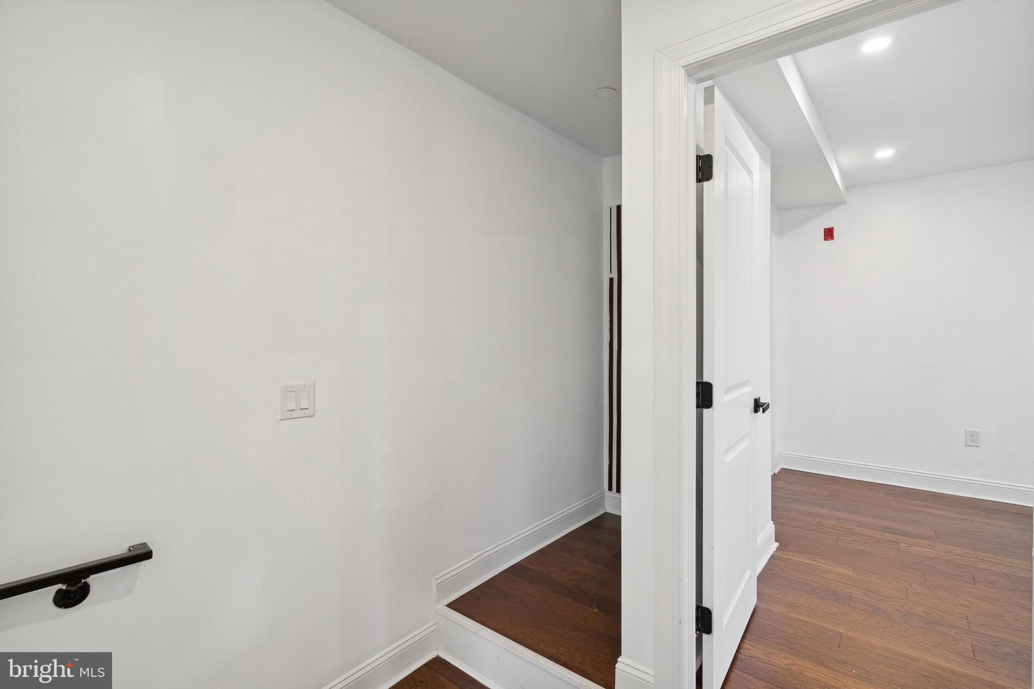 835 Corinthian Ave #1