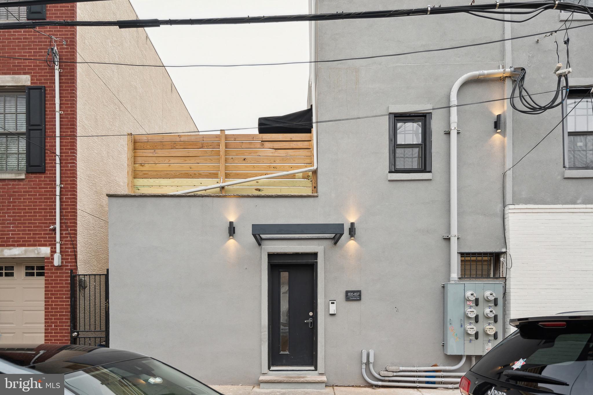 835 Corinthian Ave #1