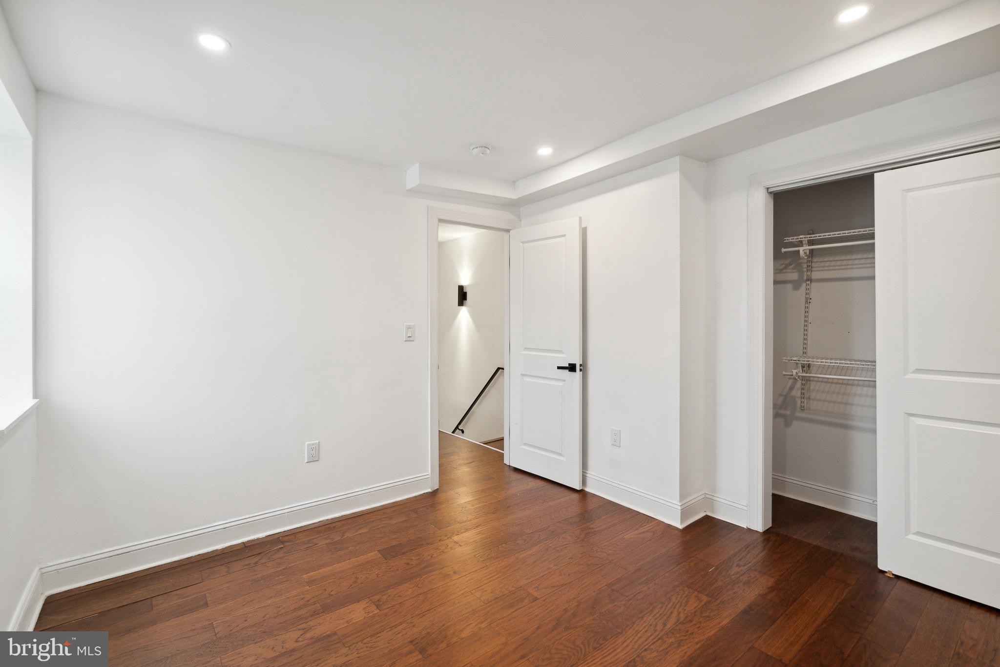 835 Corinthian Ave #1