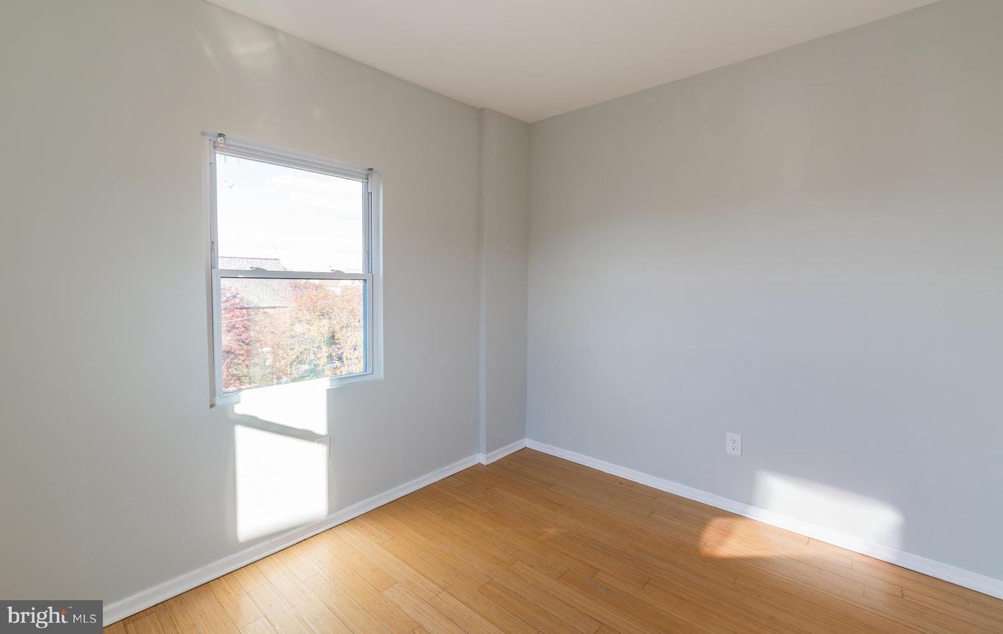 1833 W MASTER ST #UNIT 3