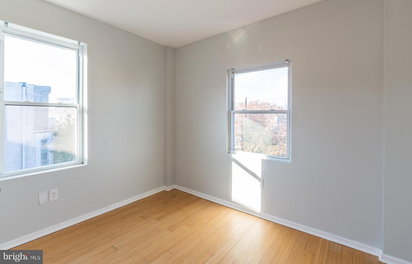 1833 W MASTER ST #UNIT 3
