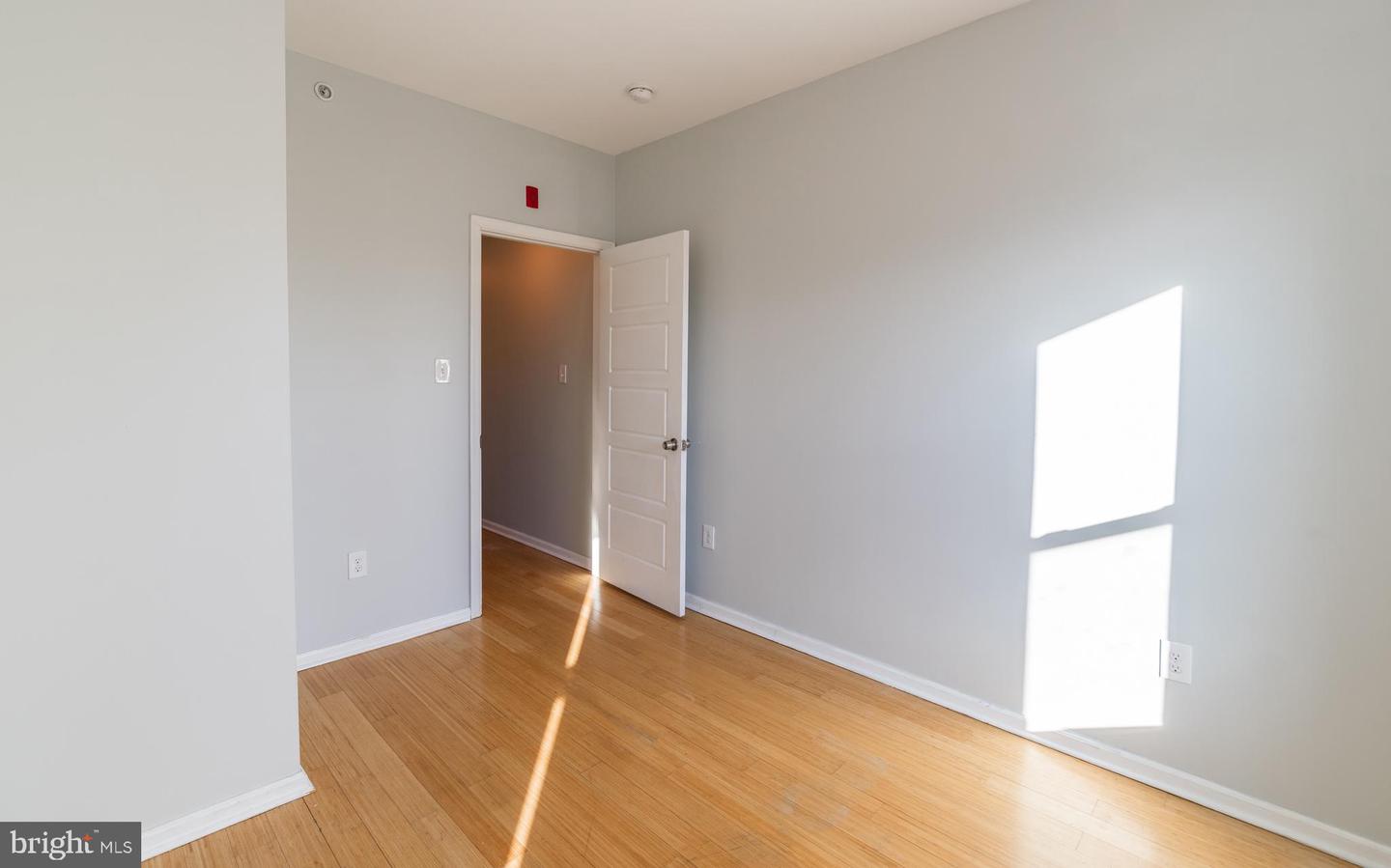 1833 W MASTER ST #UNIT 3