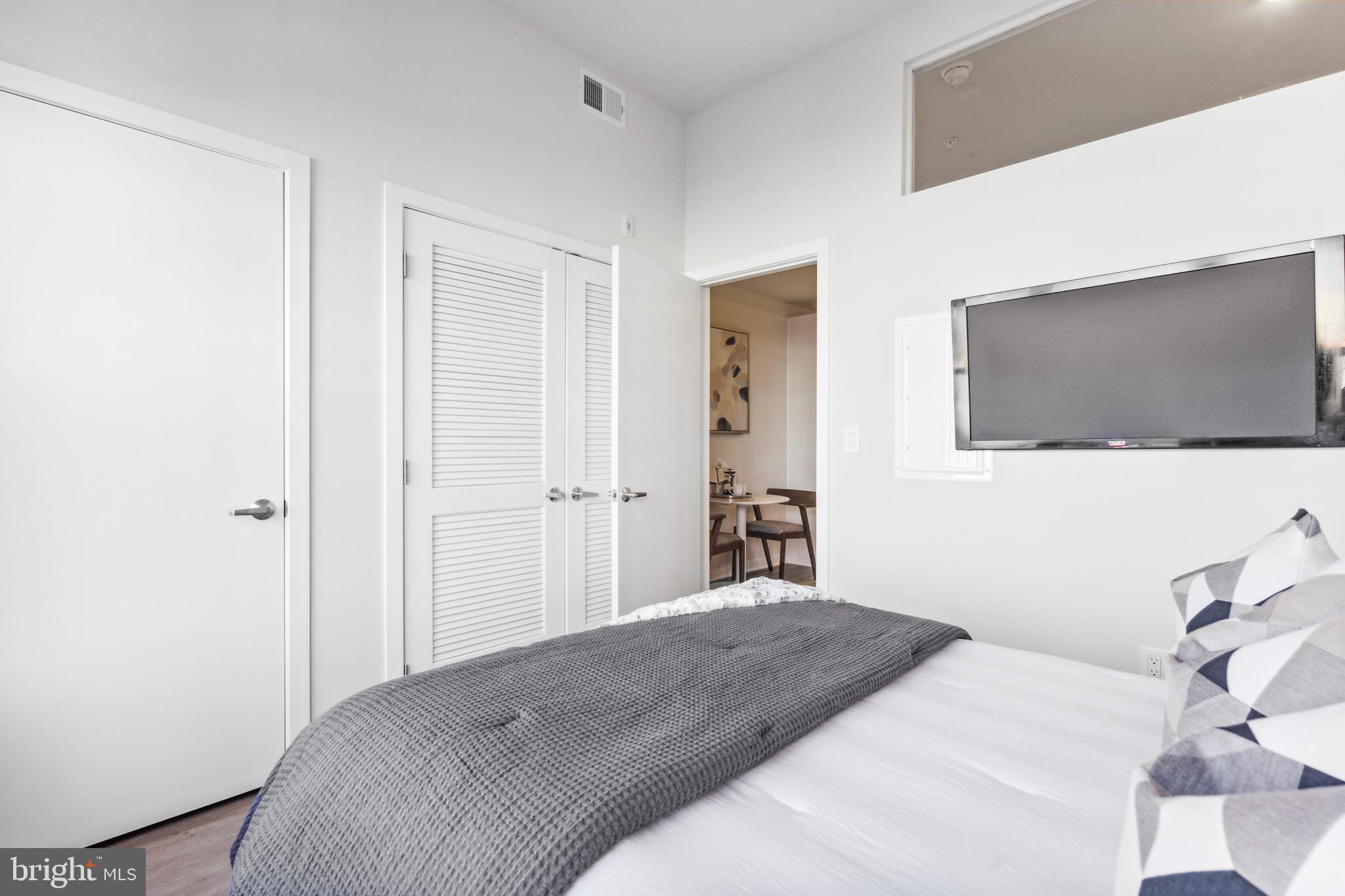 1330 S PATTON ST #UNIT 406