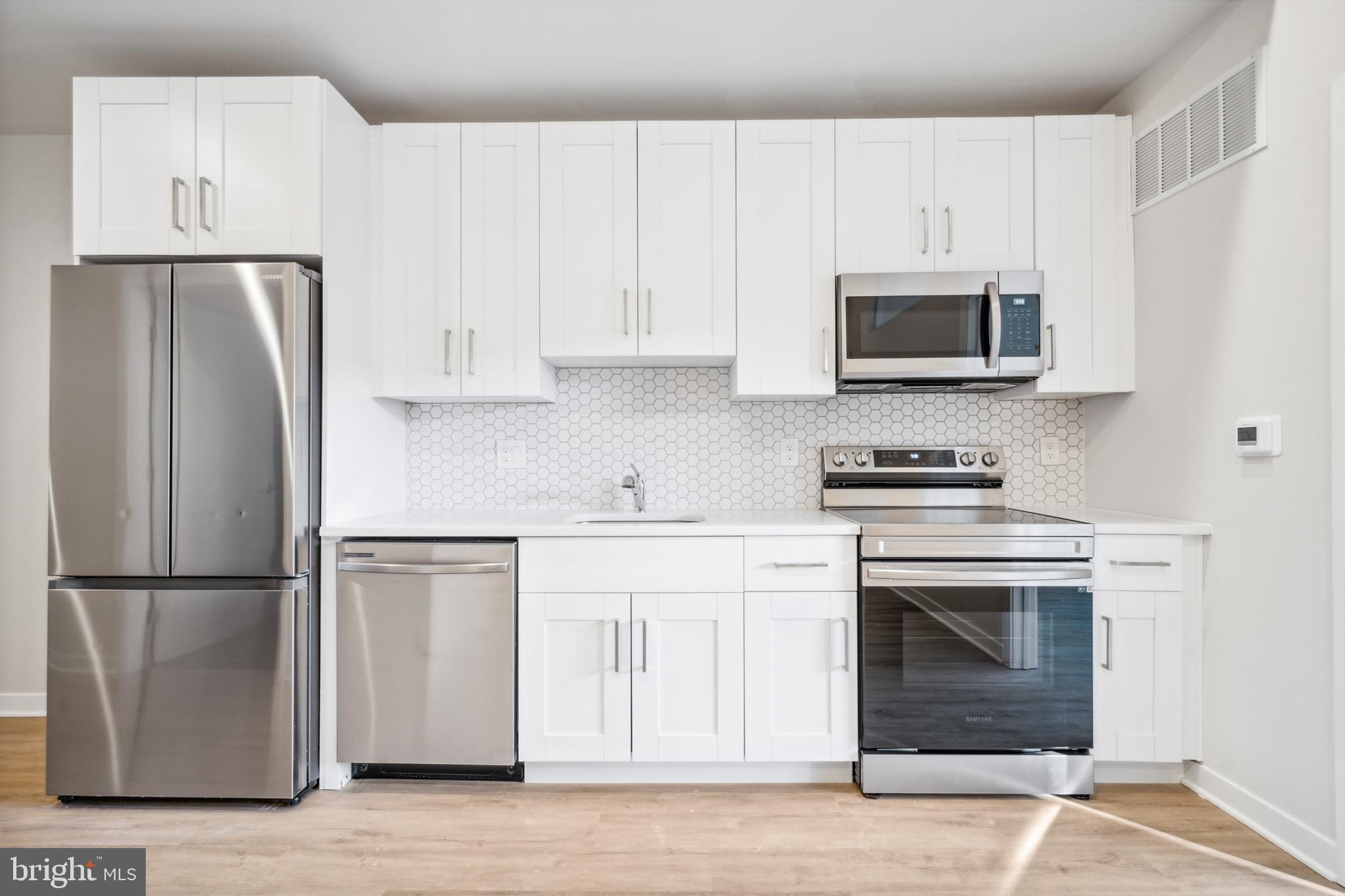 1330 S PATTON ST #UNIT 406