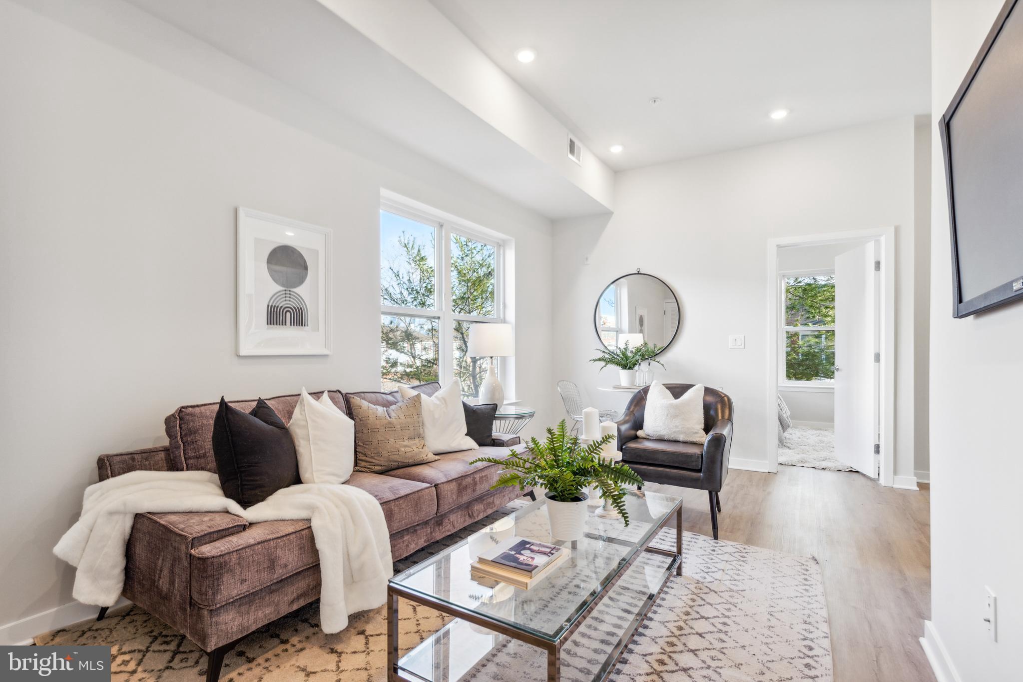 1330 S PATTON ST #UNIT 406