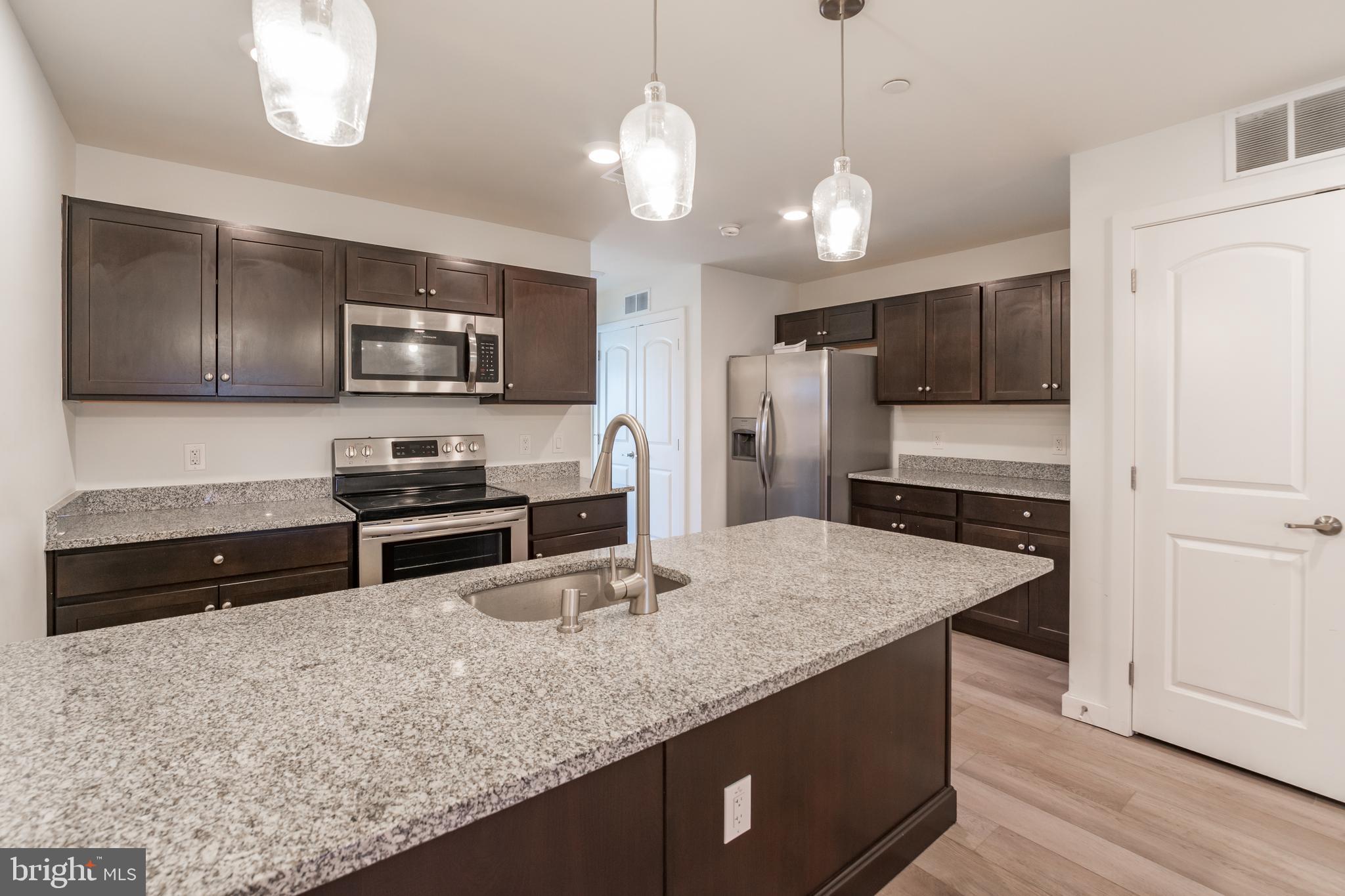 3102 N BROAD ST #UNIT 2
