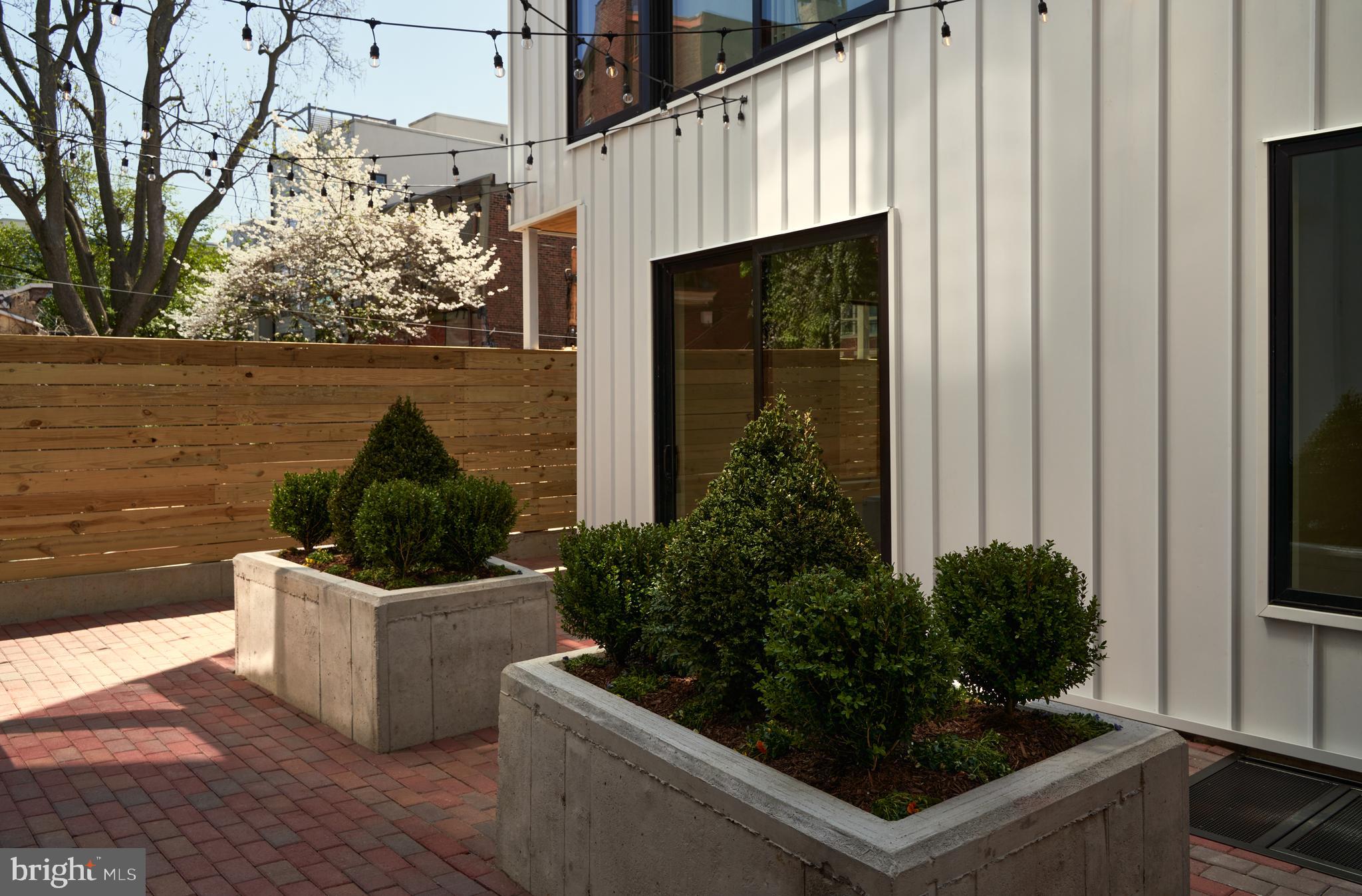 2011 Cambridge St #G