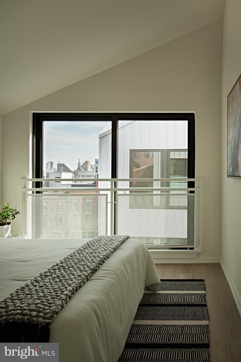 2011 Cambridge St #G