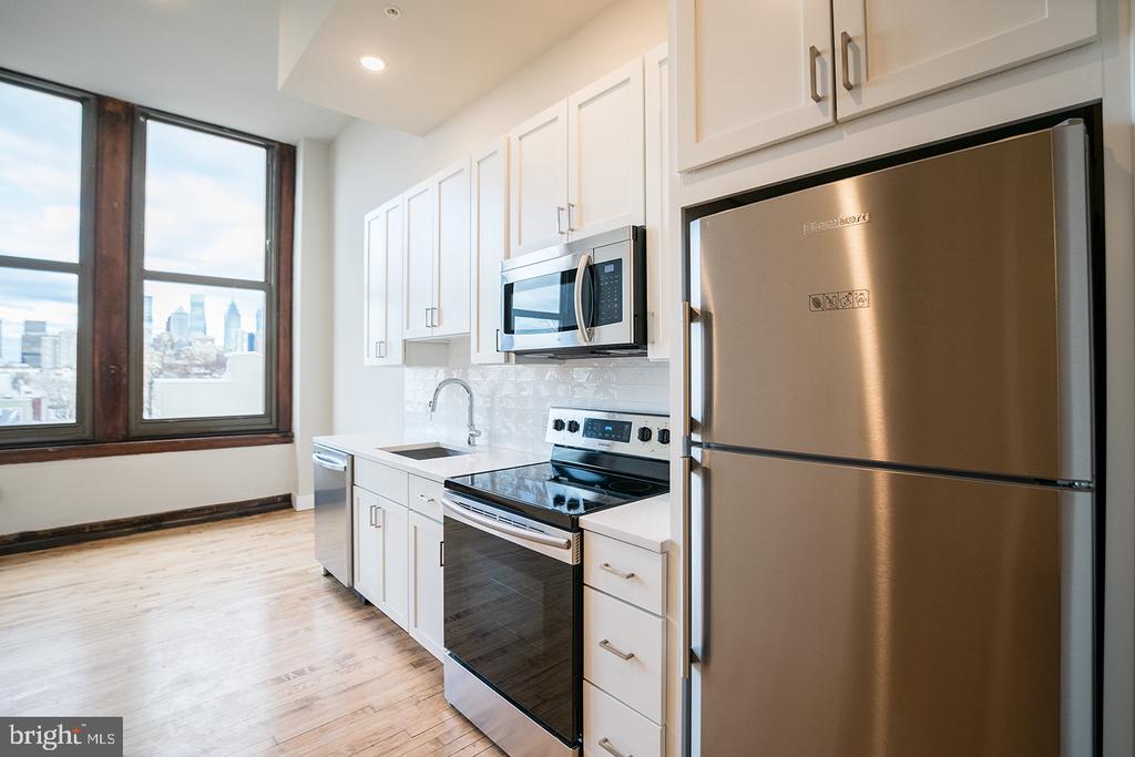 1300 S 19TH ST #UNIT 214