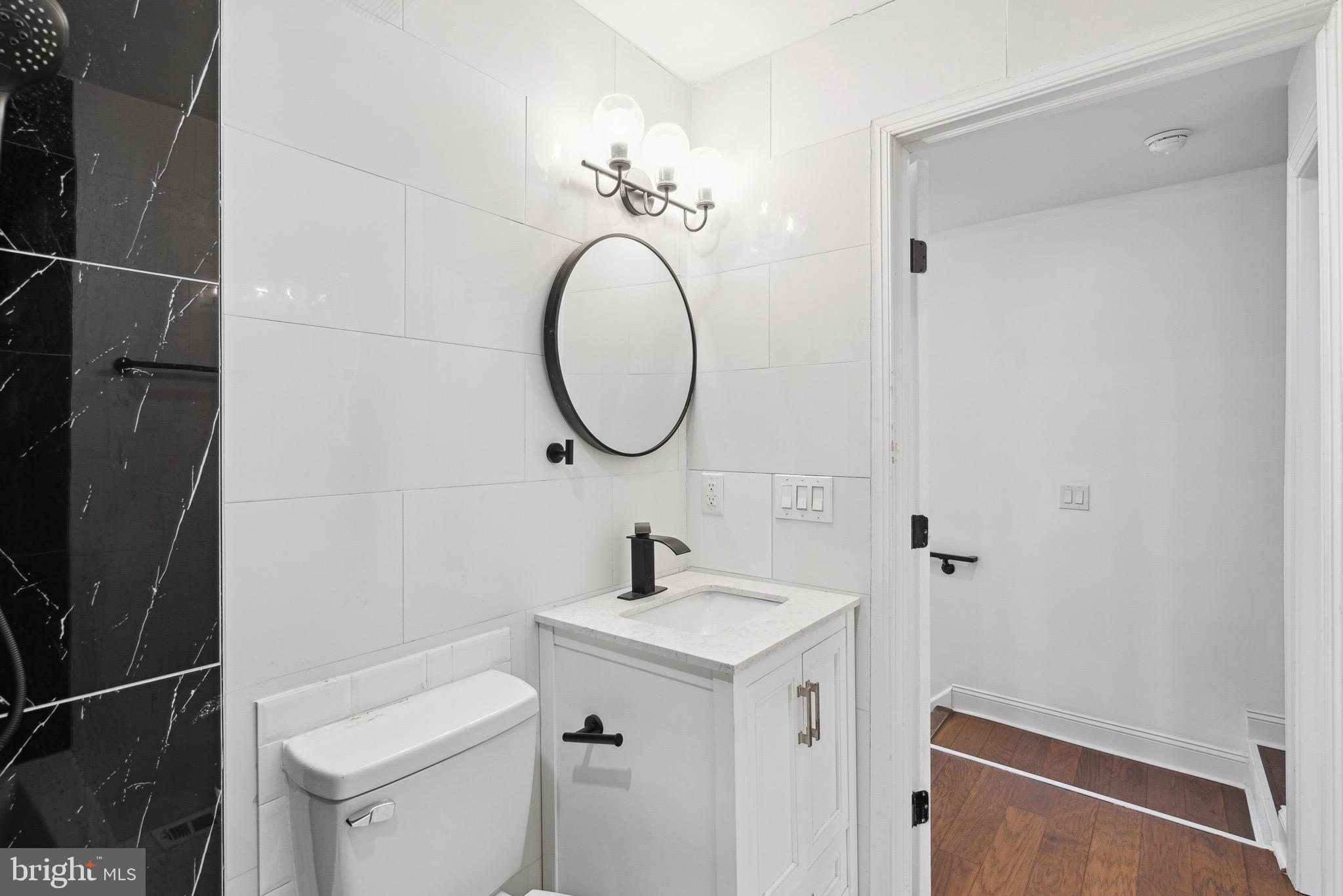 835 Corinthian Ave #4