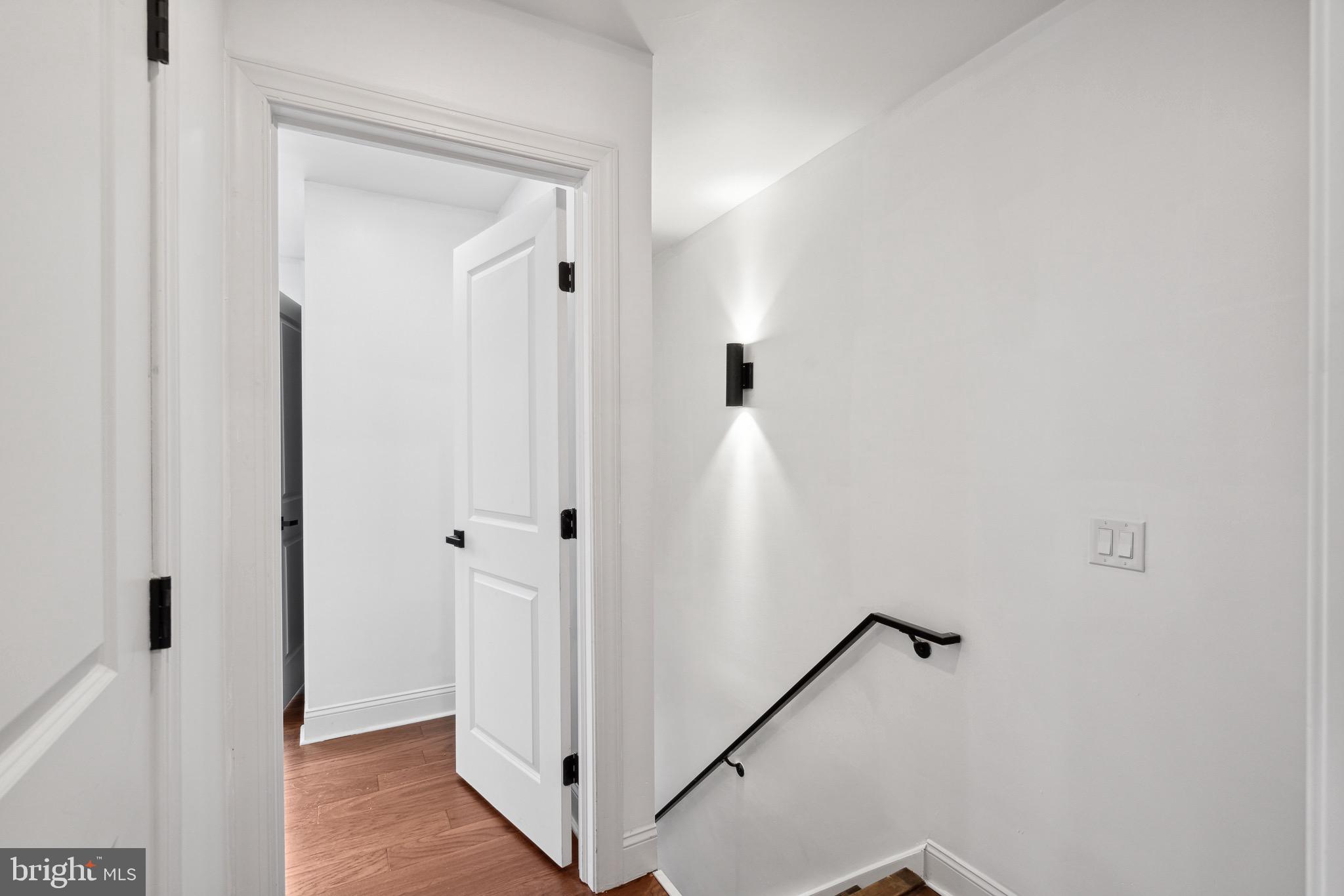 835 Corinthian Ave #4