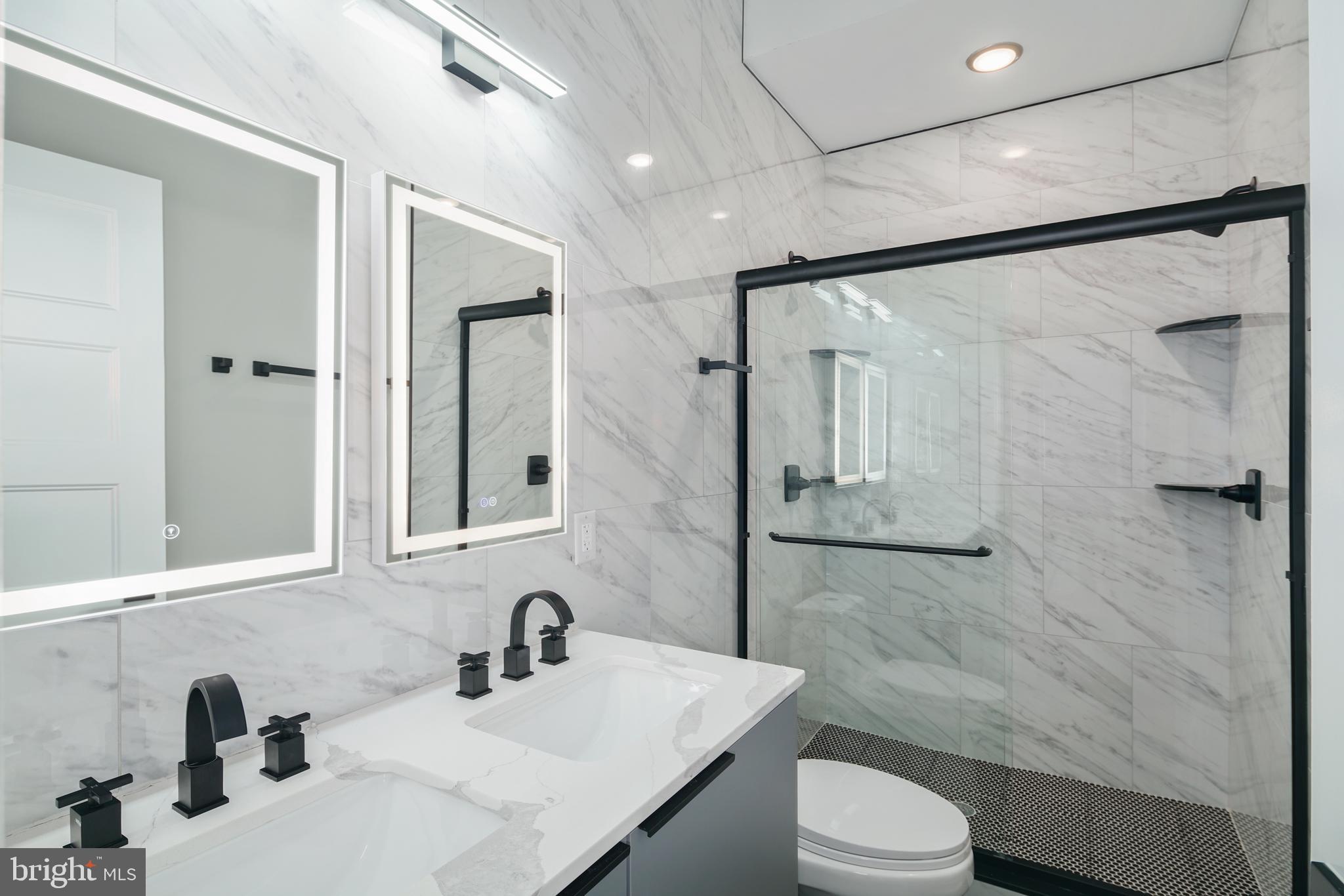 1341 N Randolph St #2