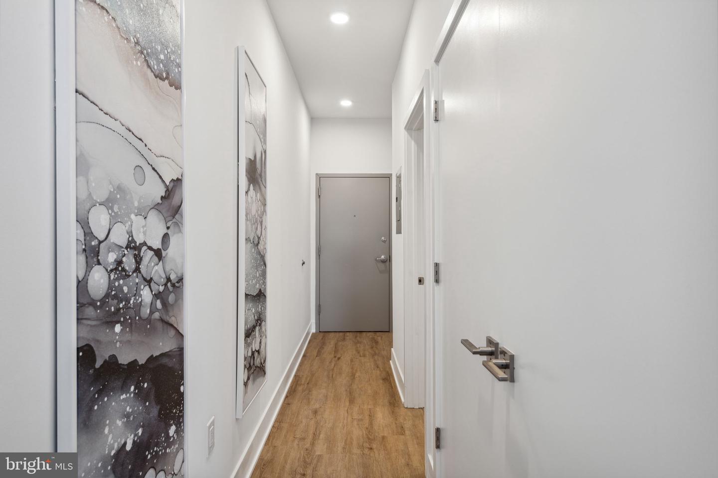 1201 W GIRARD AVE #ONE BEDROOM