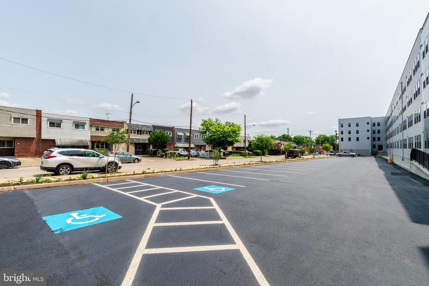 1201 W GIRARD AVE #ONE BEDROOM