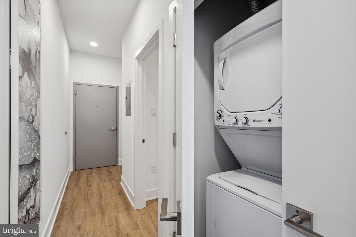 1201 W GIRARD AVE #ONE BEDROOM