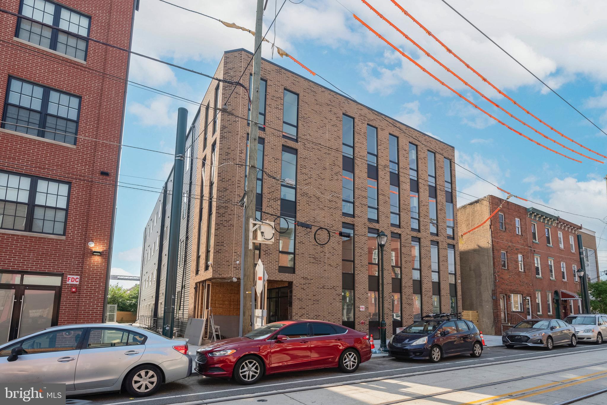 3037 RICHMOND ST #108