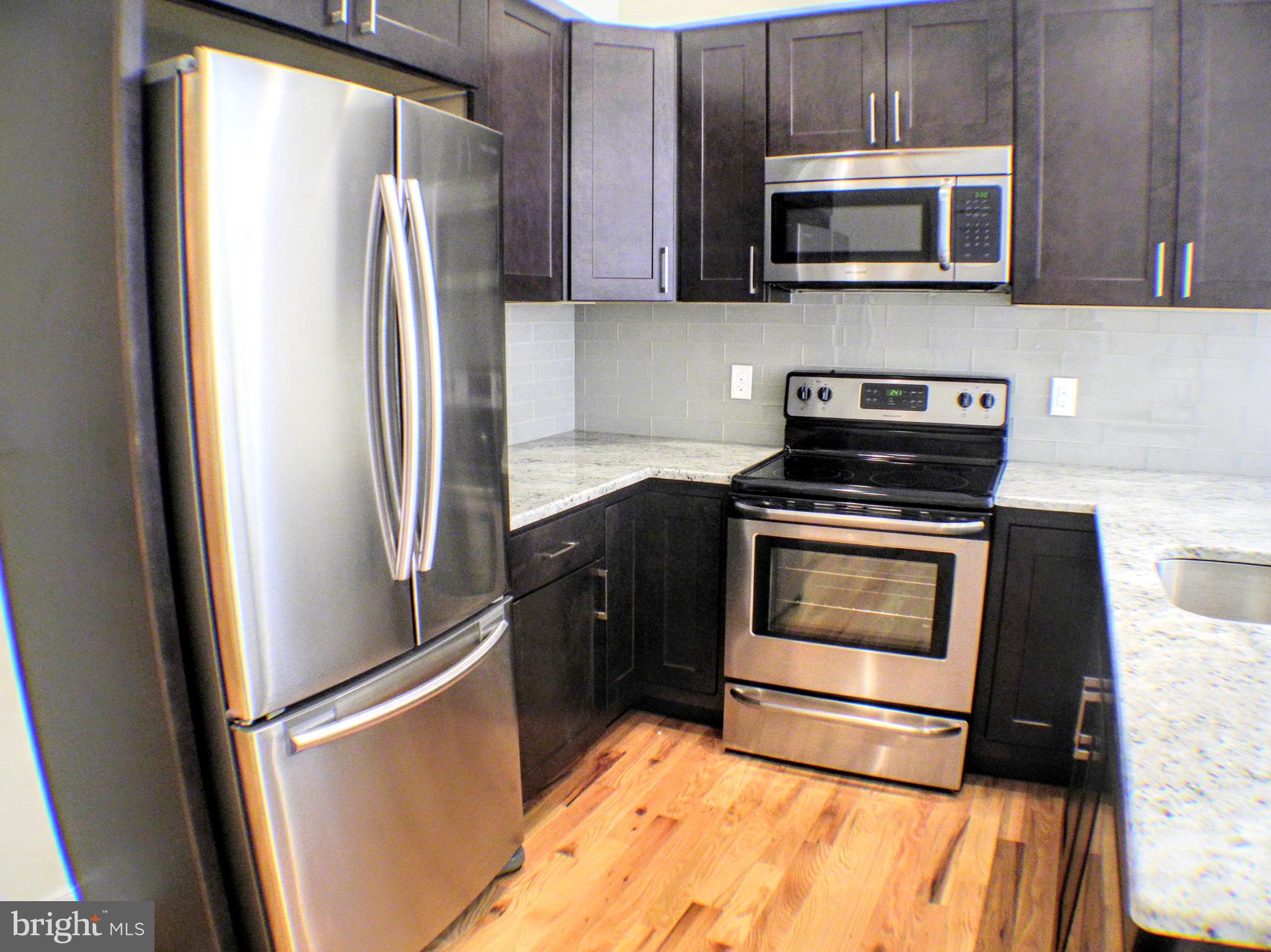 1242 POINT BREEZE AVE #UNIT 303