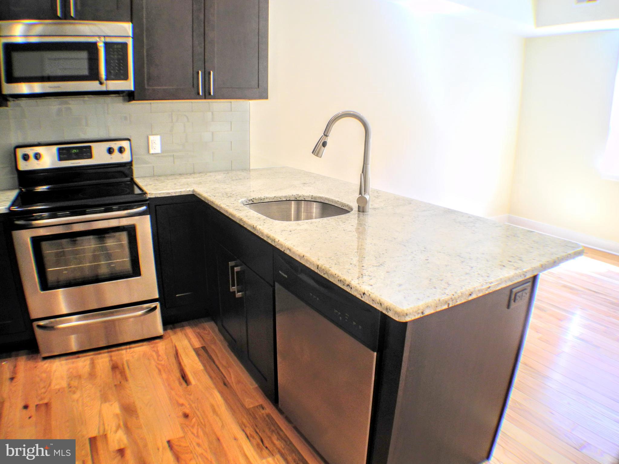 1242 POINT BREEZE AVE #UNIT 303