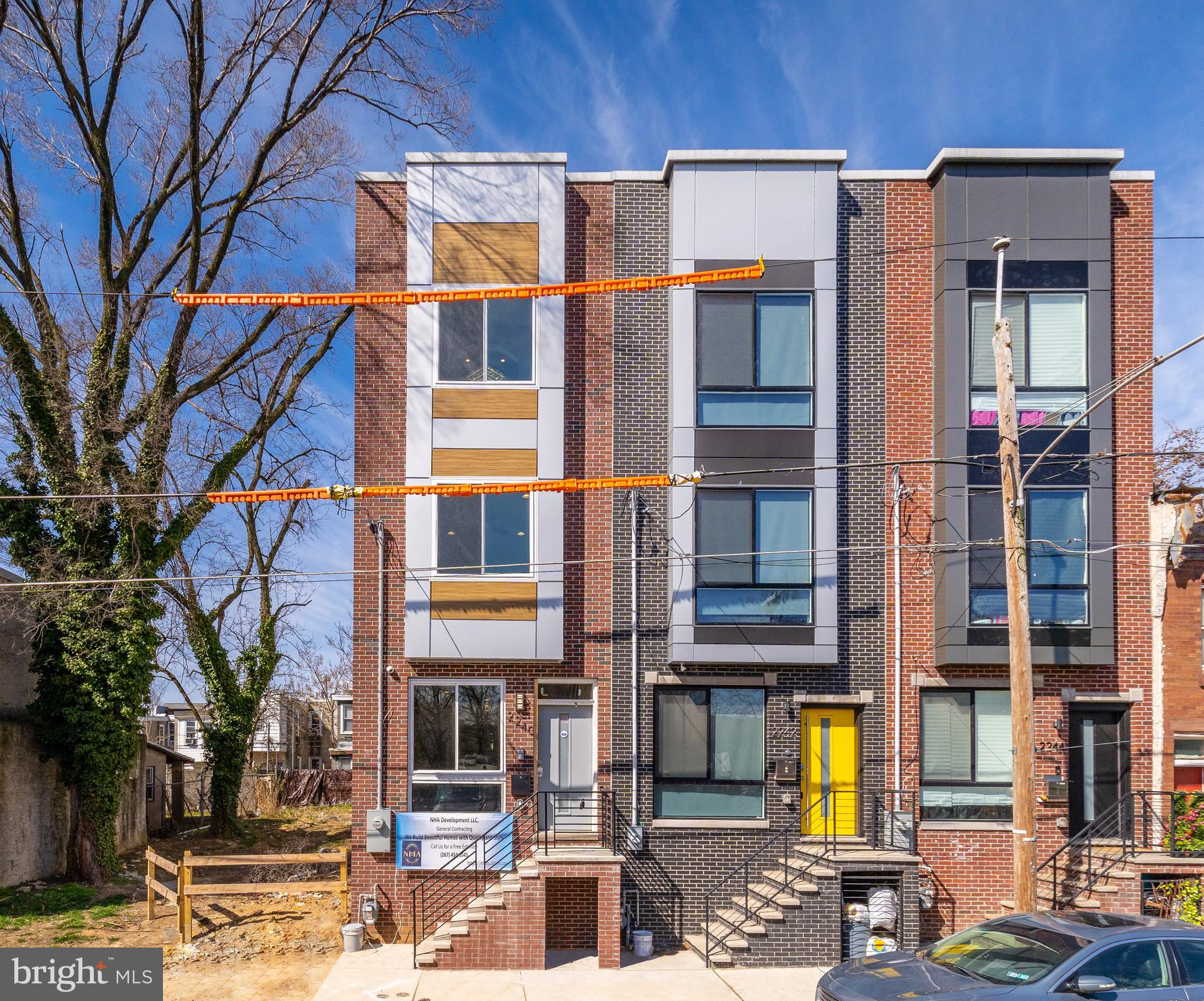 2240 N REESE ST