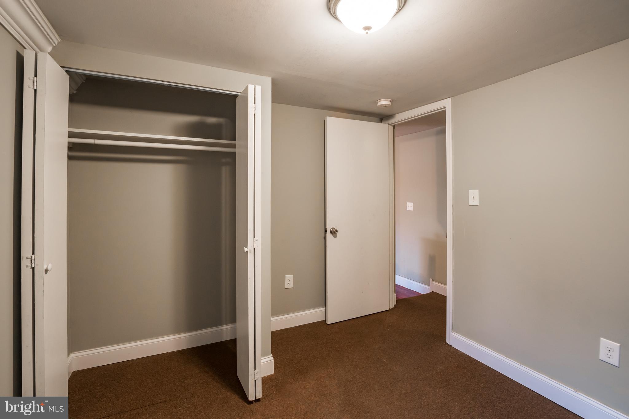 5774 N 20TH ST #LOWER UNIT