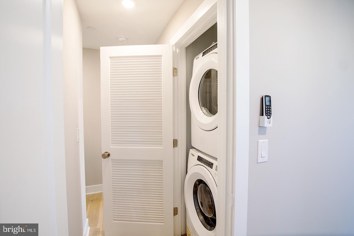 129 S 49TH ST #UNIT 1R