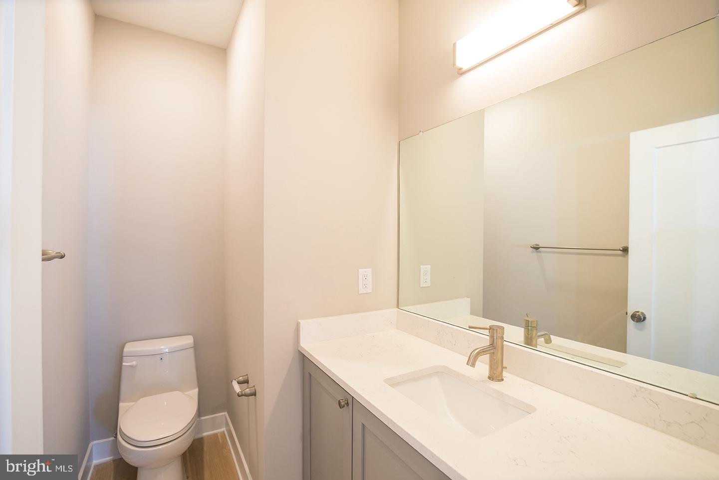 129 S 49TH ST #UNIT 1R