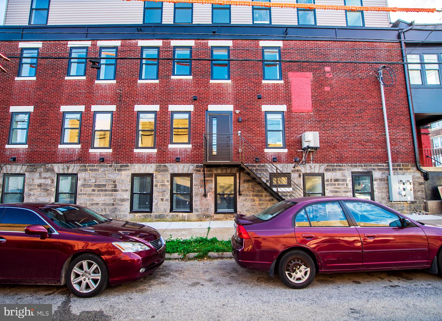 129 S 49TH ST #UNIT 1R