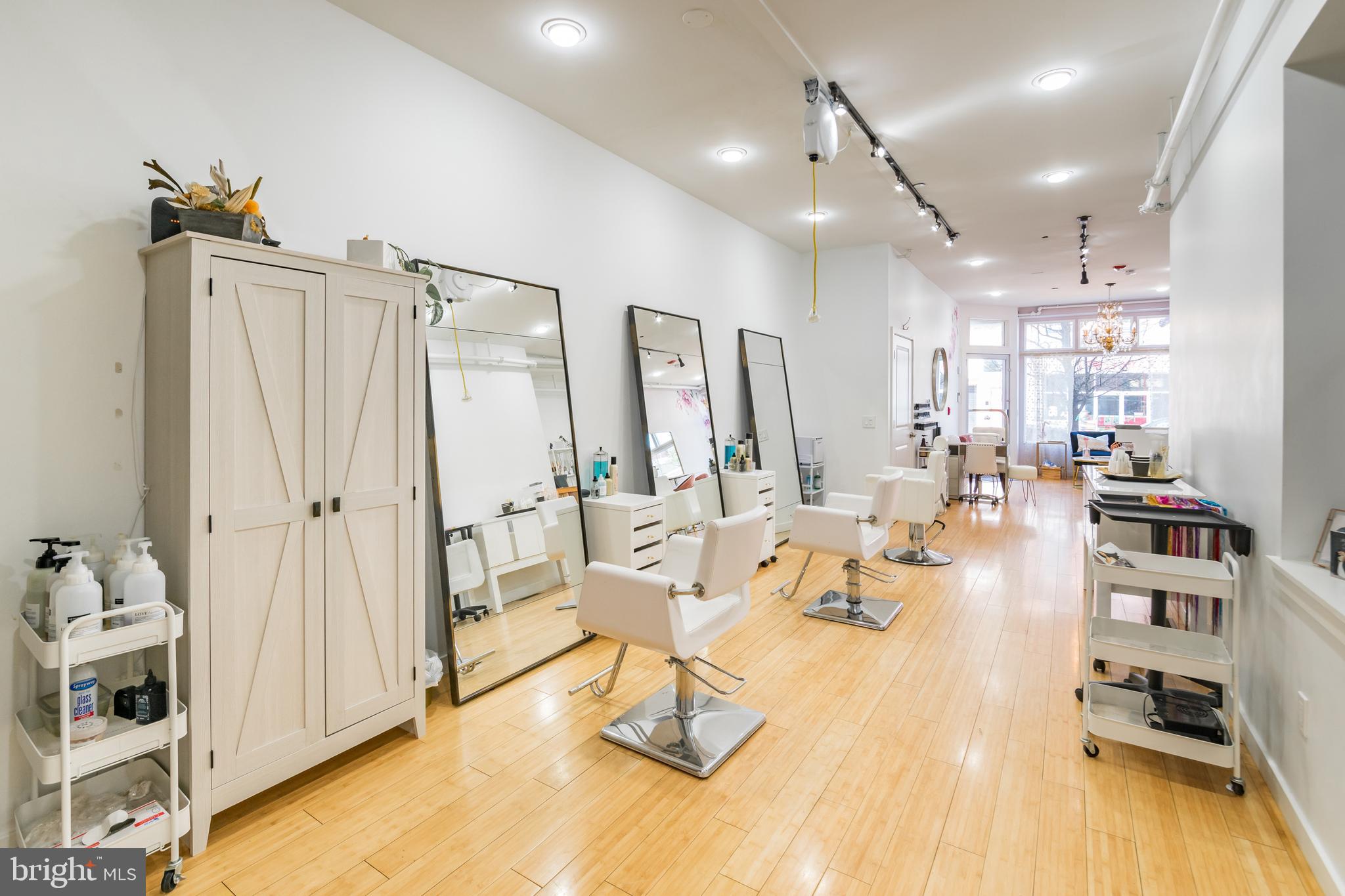 927 N 2nd St #1st Fl