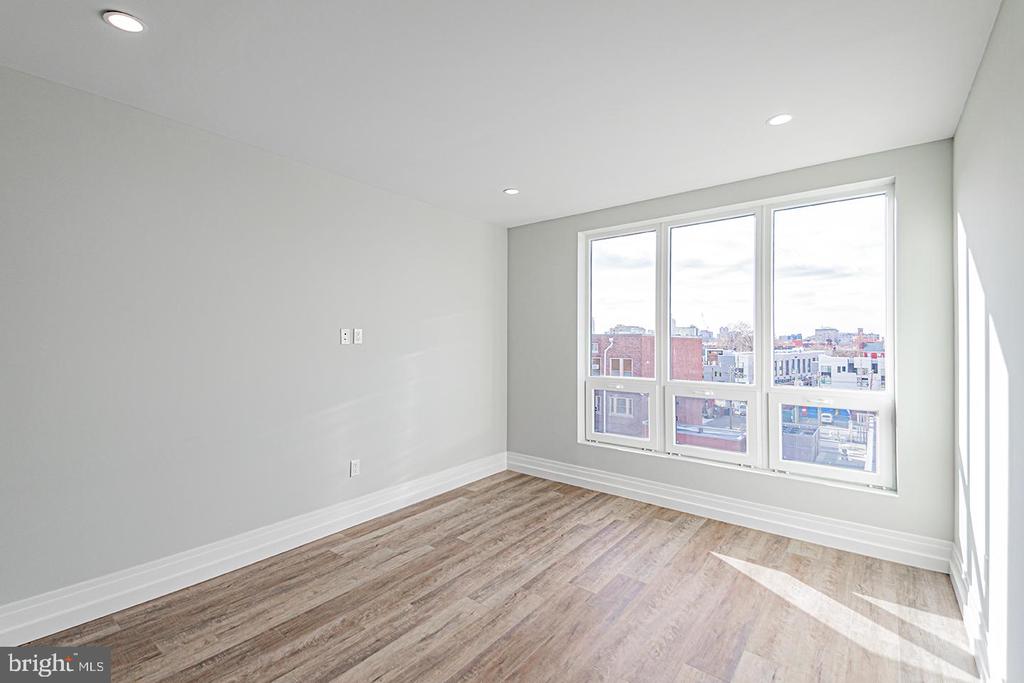 526 BROWN ST #UNIT 505