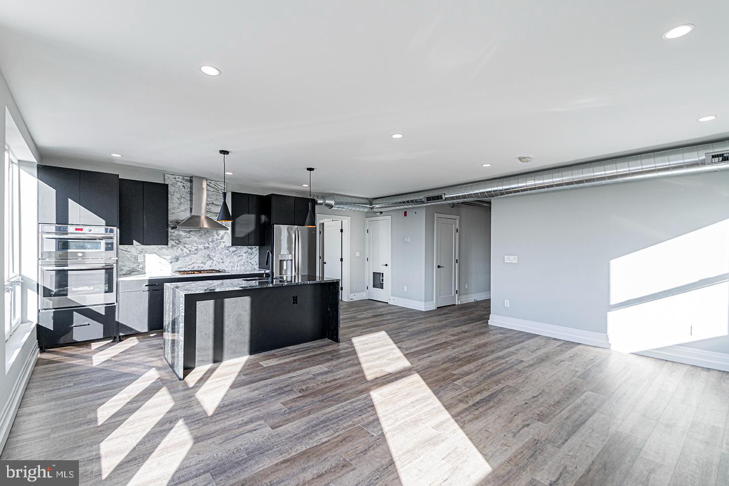 526 BROWN ST #UNIT 505