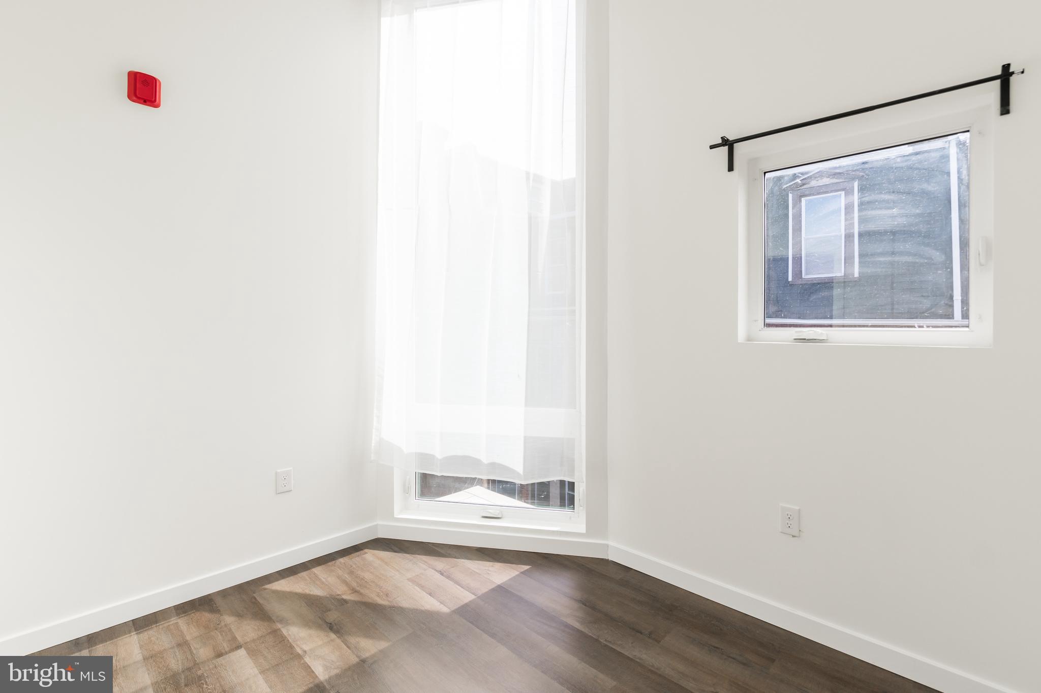 5303 CHESTER AVE #UNIT 203
